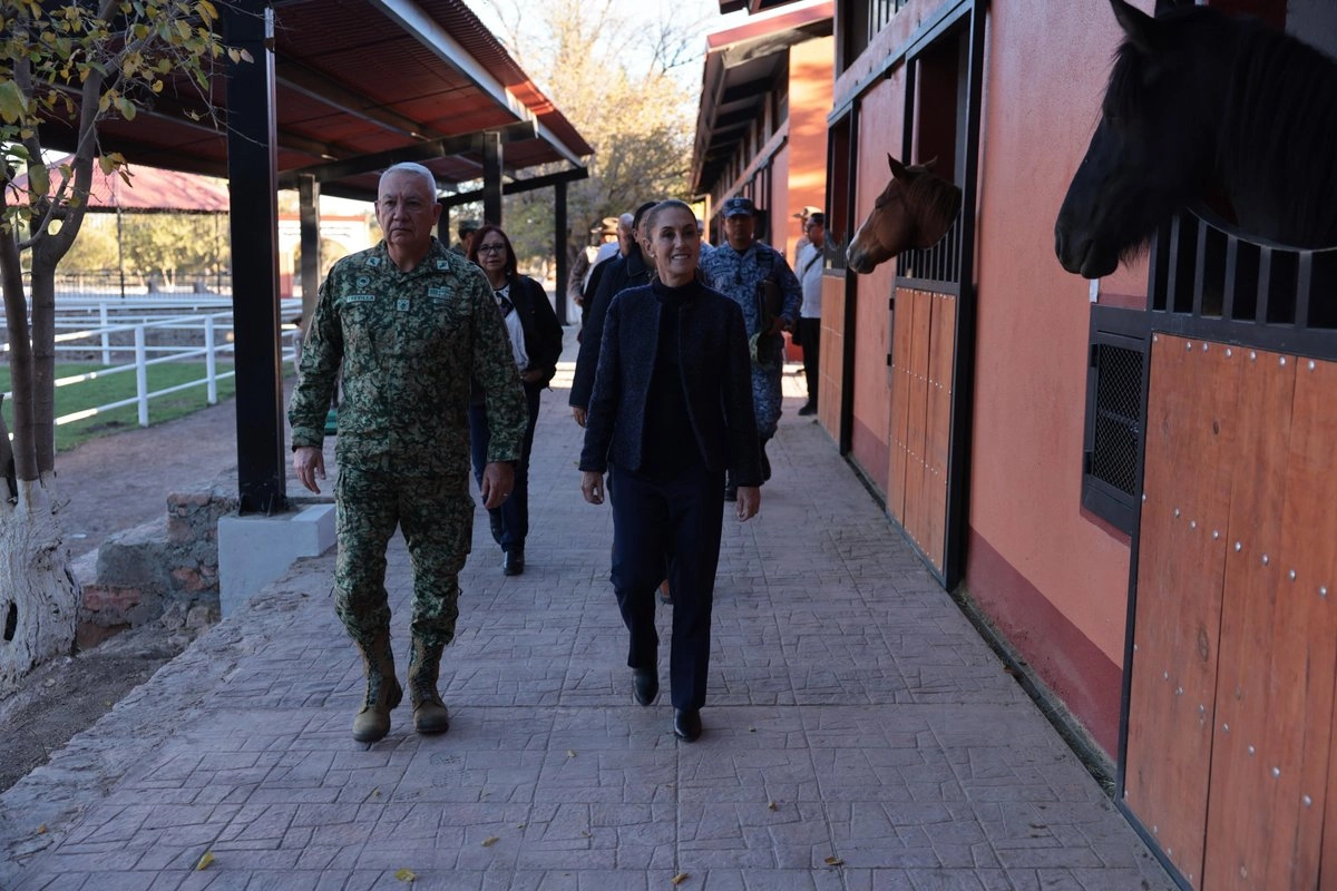 Visita de Claudia Sheinbaum a la base militar de Santa Gertrudis