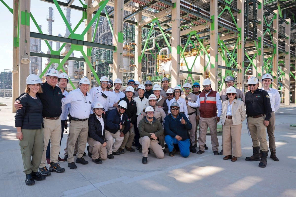 Sheinbaum supervisa refinería de Tula y destaca soberanía energética