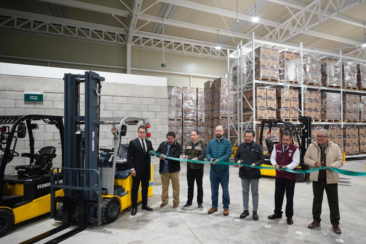 IMSS reinaugura almacén de Vallejo para fortalecer abasto de medicamentos