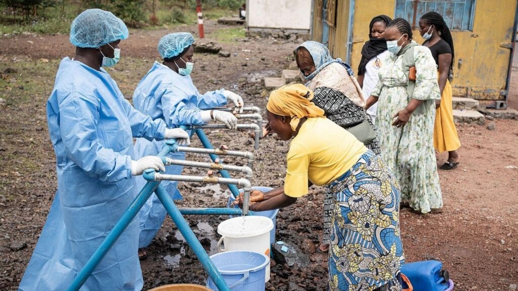 República del Congo confirma 238 muertes por brote de ébola