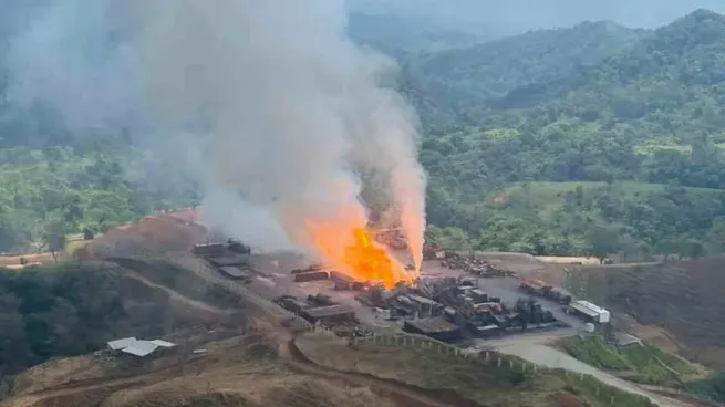 Trabajos realizados por Pemex para controlar la contingencia en el pozo Krem-1, ubicado en Las Choapas, Veracruz.